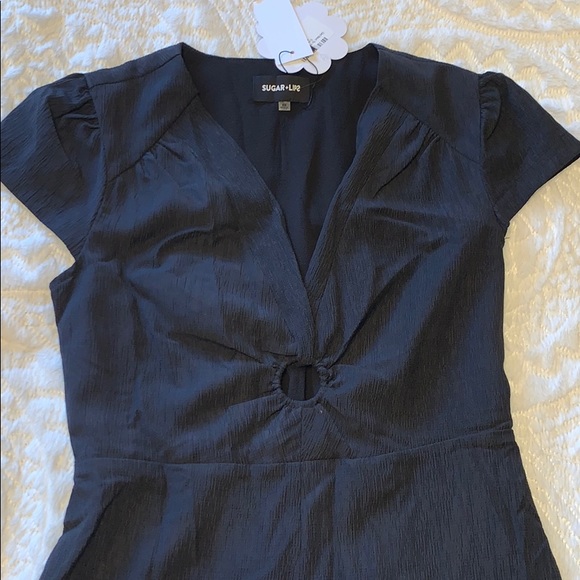 Keyhole black dress - Picture 3 of 11